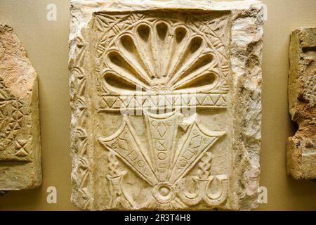 Fragmento de Sarcofago De La Basilica, Museo, Mezquita-Catedral de Córdoba, Andalusien, Spanien. Stockfoto