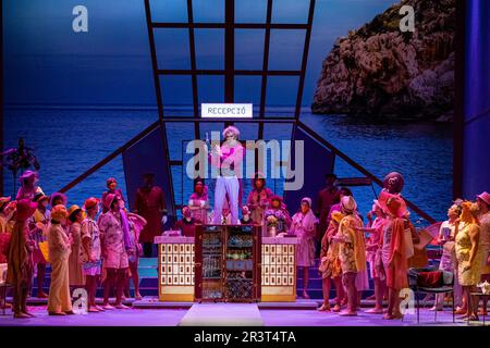 opera L'elisir d'amore, Donizetti, Teatre Principal, Palma, Mallorca, Balearen, Spanien. Stockfoto