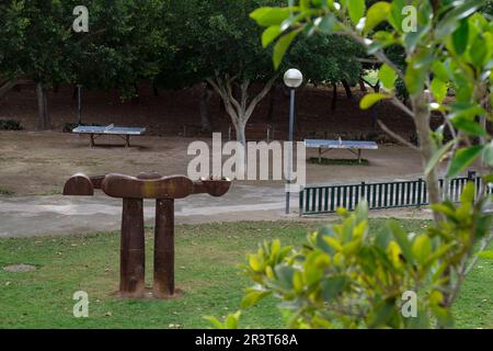 Tòtem, Alfons Sard, 1990, Hierro, Parc de la Mar, Palma, Mallorca, Balearen, Spanien. Stockfoto