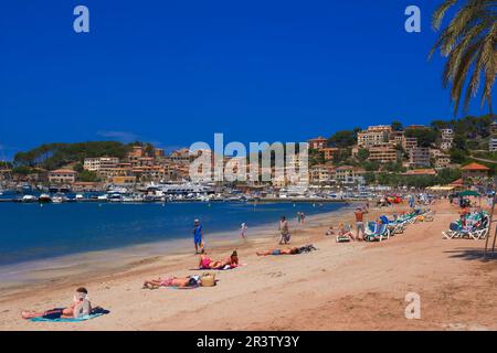 Soller, Strandhafen, Yachthafen, Mallorca, Mallorca, Balearen, Mittelmeer, Spanien Stockfoto