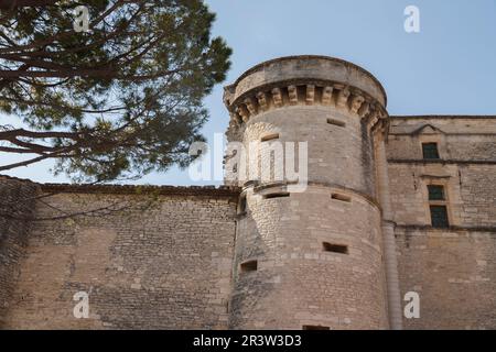 Gordes, Chateau de Gordes, Provence, Südfrankreich Stockfoto