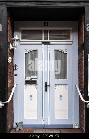 Tür in der Altstadt von Hitzacker an der Elbe Stockfoto