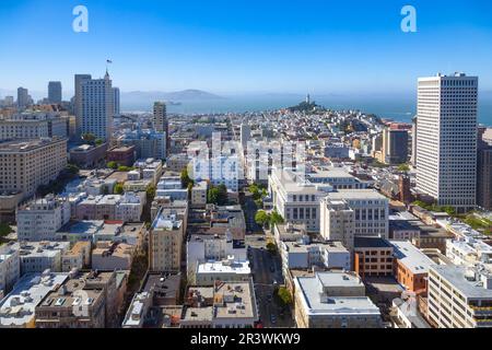 San Francisco, USA - 20. Juni 2012: Skyline von San Francisco in der Nachmittagssonne. Stockfoto