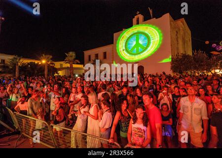 Fiesta Flowerpower, Sant Francesc Xavier, Formentera, Balearen, Spanien. Stockfoto