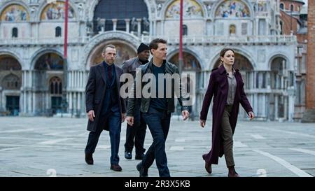 TOM CRUISE, VING RHAMES, SIMON PEGG UND REBECCA FERGUSON IN MISSION: IMPOSSIBLE DEAD CALCULATION PART 2023, REGIE VON CHRISTOPHER MCQUARRIE. Kredit: PARAMOUNT PICTURES / Album Stockfoto