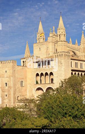 Palacio Real de la Almudaina, siglos XIII-XV. Palma. Mallorca Islas Baleares. Spanien. Stockfoto