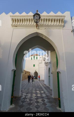 Raissouni Palast, Hassan II Kulturzentrum, Asilah, marokko, afrika. Stockfoto