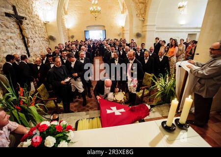 Misa vespertina - Vespres-, Ermita de Sant Joan Gran. Fiestas de Sant Joan. Ciutadella. Menorca, Islas Baleares, españa. Stockfoto