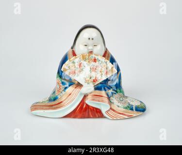 Antike japanische Kutani- oder Imari-Porzellanfigur aus dem 19. Jahrhundert Stockfoto