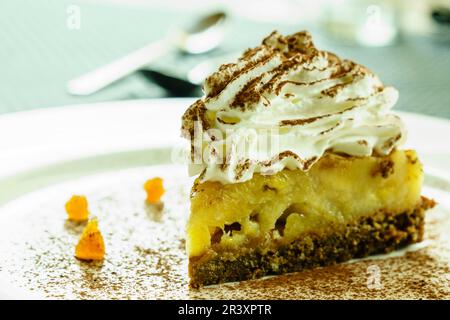 Banoffee Pie (Tarta de platano y dulce de leche), LEscrivania, Porreres, Mallorca, Islas Baleares, Spanien. Stockfoto