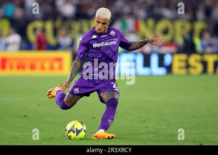 Rom, Italie. 24. Mai 2023. Dodo' of Fiorentina in Aktion während des italienischen Pokals, Coppa Italia, Endspiel zwischen ACF Fiorentina und FC Internazionale am 24. Mai 2023 im Stadio Olimpico in Rom, Italien - Photo Federico Proietti/DPPI Credit: DPPI Media/Alamy Live News Stockfoto