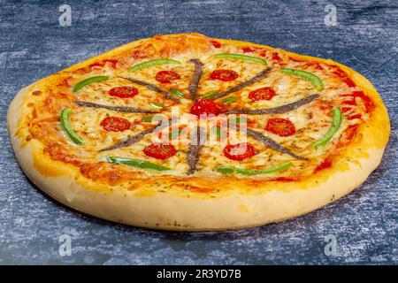 Hausgemachte Pizza, Radmuster Stockfoto