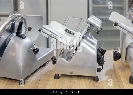 Neue Elektrische Feinkost-Schneidemaschine Für Fleischmaschinen Stockfoto