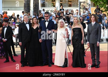 Cannes, Frankreich. 14. Mai 2023. 76. Cannes Film Festival 2023, Red Carpet Film „ L'Ete Dernier (Letzter Sommer) “ abgebildet: Clotilde Courau, Saîd Ben Said, Catherine Breillat, Léa Drucker, Samuel Kircher, Olivier Rabourdin Credit: Unabhängige Fotoagentur/Alamy Live News Stockfoto