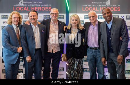 Tony Woodcock, Gary Webster, Gary Birtles, Wendy-Turner Webster, Harry Harris und Viv Anderson (von links nach rechts während der Weltpremiere des Dokumentarfilms Local Heroes at the Arc Cinema, Beeston, Nottingham am 25. Mai 2023 (Foto von Ritchie Sumpter/Alamy Live News) Stockfoto