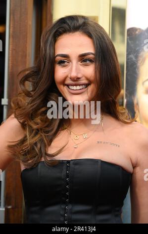 London, England, Großbritannien. 25. Mai 2023. Chloe Veitch besucht The Opening Night Aspects of Love, Lyric Theatre, London, Großbritannien. Kredit: Siehe Li/Picture Capital/Alamy Live News Stockfoto