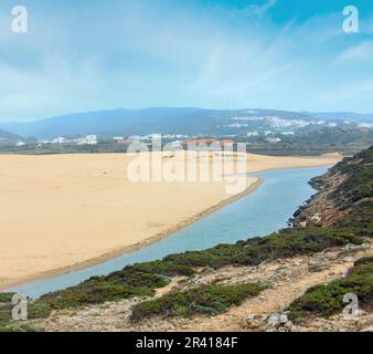 Praia da Bordeira (Algarve, Portugal). Stockfoto