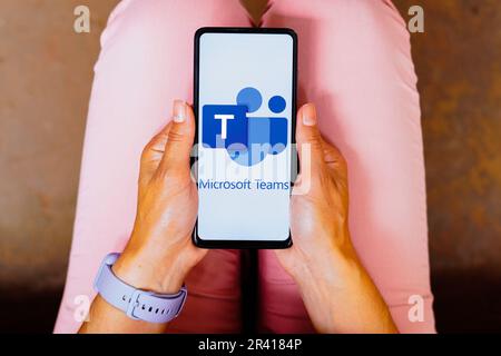 Brasilien. 25. Mai 2023. In dieser Abbildung wird das Microsoft Teams Logo auf einem Smartphone-Bildschirm angezeigt. (Kreditbild: © Rafael Henrique/SOPA Images via ZUMA Press Wire) NUR REDAKTIONELLE VERWENDUNG! Nicht für den kommerziellen GEBRAUCH! Stockfoto