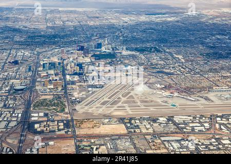 Luftaufnahme von Las Vegas mit dem Flughafen in den USA Stockfoto