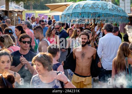 Mercadillo Hippie, Feria Artesal de La Mola, El Pilar de la Mola Formentera, Balearen, Spanien. Stockfoto