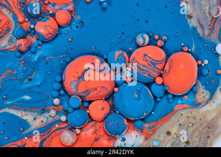 Eiernester in abstraktem Acryl und Ol-Gieß eines horizontalen Hintergrundmaterials Stockfoto