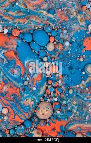Vertikale Farbexplosion Abstrakte Acrylfarbe Stockfoto