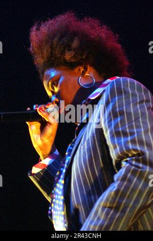 Mailand Italien 2002-05-22: Macy Gray Live-Konzert im Magazzini Generali Stockfoto