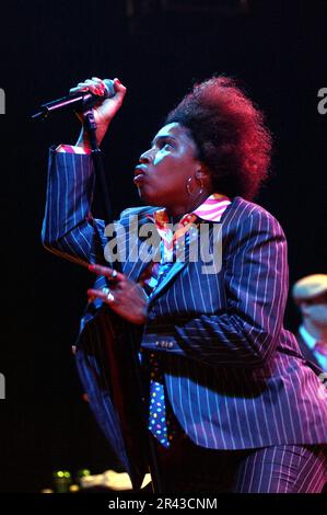 Mailand Italien 2002-05-22: Macy Gray Live-Konzert im Magazzini Generali Stockfoto