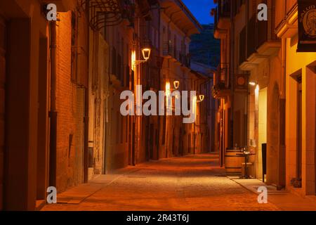 Estella, La Rua Street, Navarre, Way of St. James, Navarre, Weg von St. James, Spanien Stockfoto