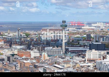 Liverpool, vereinigtes Königreich am 16. Mai 2023 erhebt sich der Radio City Tower über das Stadtbild von Liverpool City Centre. Stockfoto