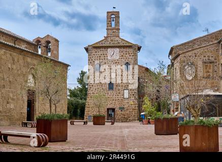 Palazzo Comunale oder Palazzo del Archivio, Piazza del Pretorio, Centro Storico di Sovana, Toskana, Italien Stockfoto