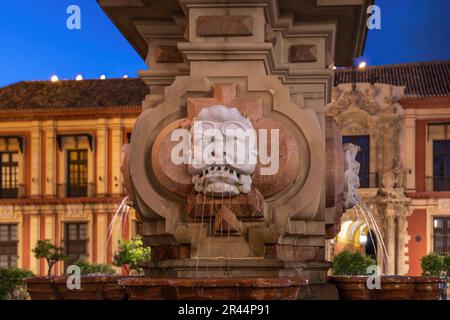 Fuente Farola Fountain am Plaza Virgen de Los Reyes Square - Sevilla, Andalusien, Spanien Stockfoto