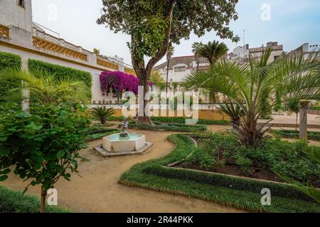 Kleiner Garten (Jardin Chico) im Inneren des Casa de Pilatos (Pilates Haus) Palastes - Sevilla, Andalusien, Spanien Stockfoto