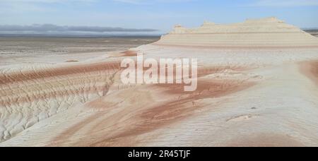 In Kasachstan ist die Mangystau wunderschön und wild im Land Stockfoto