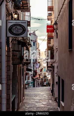 Detaillierter Blick auf die Altstadt von Peniscola Stockfoto