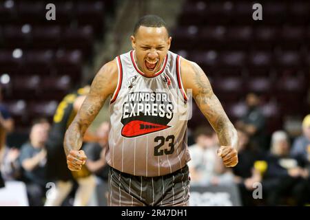 Am 25 2023. Mai spielen Windsor Ontario Canada und der Windsor Express ihr letztes NBLC-Spiel auf der WFCU-Arena. Am 25 2023. Mai spielen Windsor Ontario Canada und der Windsor Express ihr letztes NBLC-Spiel auf der WFCU-Arena. Billy White (23) des Windsor Express. Luke Durda/Alamy Stockfoto