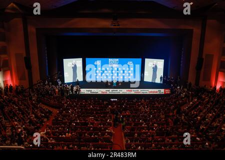 Istanbul, Istanbul, Türkei. 26. Mai 2023. Der KWK-Führer Kemal Kilicdaroglu und der Präsidentschaftskandidat der Nation Alliance sprechen während einer Wahlkampfsitzung in Istanbul vor dem Publikum. (Kreditbild: © Shady Alassar/ZUMA Press Wire) NUR REDAKTIONELLE VERWENDUNG! Nicht für den kommerziellen GEBRAUCH! Stockfoto