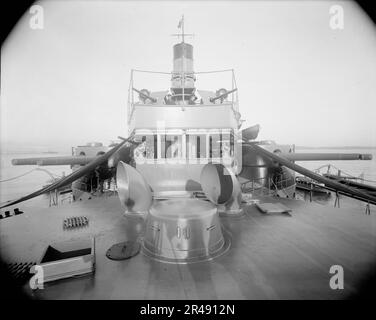 U.S.S. Oregon, von oben nach dem Turm, zwischen 1896 und 1901. Stockfoto