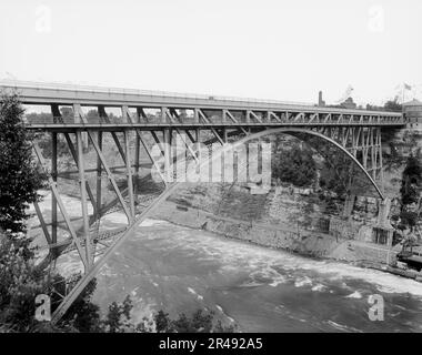 Grand Trunk Ry. Steel Arch (d. h. Whirlpool Rapids) Bridge, Niagara, zwischen 1897 und 1899. Stockfoto