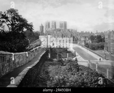 York Minster, c. (zwischen 1900 und 1910). Stockfoto