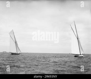 Shamrock II &amp; Columbia kurz nach dem Start, 1. Oktober 1901, 1901. Oktober 1. Stockfoto