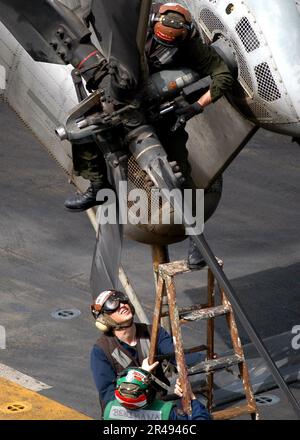 US Navy Marine Aviation Maintenance Stockfoto