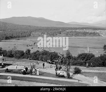 Golf im Mount Pleasant House, White Mountains, zwischen 1900 Uhr und 1906 Uhr. Stockfoto