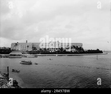 Hotel Royal Palm from the Bay, Miami, Florida, zwischen 1880 und 1901. Stockfoto