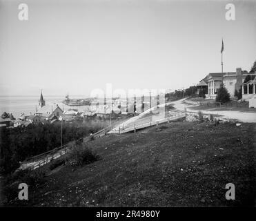 Stadt vom East End, Mackinac Island, The, zwischen 1880 und 1899. Stockfoto