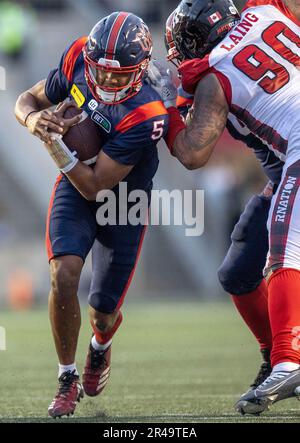 Ottawa, Kanada. 26. Mai 2023 Caleb Evans (5) der Montreal Alouettes im Vorjahresspiel der Canadian Football League zwischen den Ottawa Redblacks und den besuchenden Montreal Alouettes. Die Alouettes gewannen das Spiel 22:21. Copyright 2023 Sean Burges / Mundo Sport Images / Alamy Live News Stockfoto