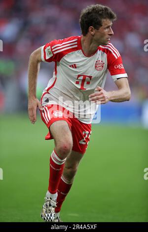 Thomas Mueller vom FC Bayern München FC Bayern München gegen Rasenballsport Leipzig Fussball Bundesliga Saison 2022/2023 33. Spieltag Allianz Arena 20.05.2023 © diebilderwelt / Alamy Stock Stockfoto