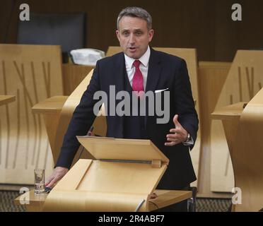 Aktenfoto vom 29. Oktober 09/21 des Führers der schottischen Liberaldemokraten Alex Cole-Hamilton, der die Erstellung eines nationalen Erinnerungsbuchs über Covid gefordert hatte. Stockfoto