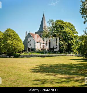 St. Andrew's Church - „die Kathedrale der South Downs“ auf der Tye in Alfriston, Sussex, Großbritannien Stockfoto