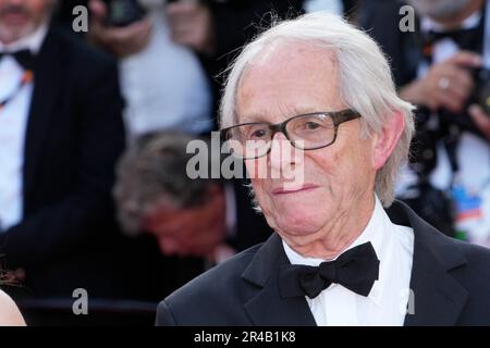 Cannes, Frankreich. 26. Mai 2023. Britischer Filmregisseur Ken Loach während des roten Teppichs „The Old Oak“ während des 76. Jährlichen Filmfestivals in Cannes im Palais des Festivals am 26. Mai 2023 in Cannes, Frankreich. (Foto: Daniele Cifala/NurPhoto) Kredit: NurPhoto SRL/Alamy Live News Stockfoto